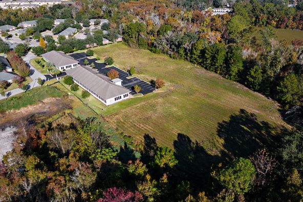 5861 Southpoint Pkwy, Jacksonville, FL 32216